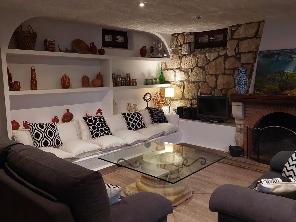 Villa El Campillo à Pelabravo Extérieur photo
