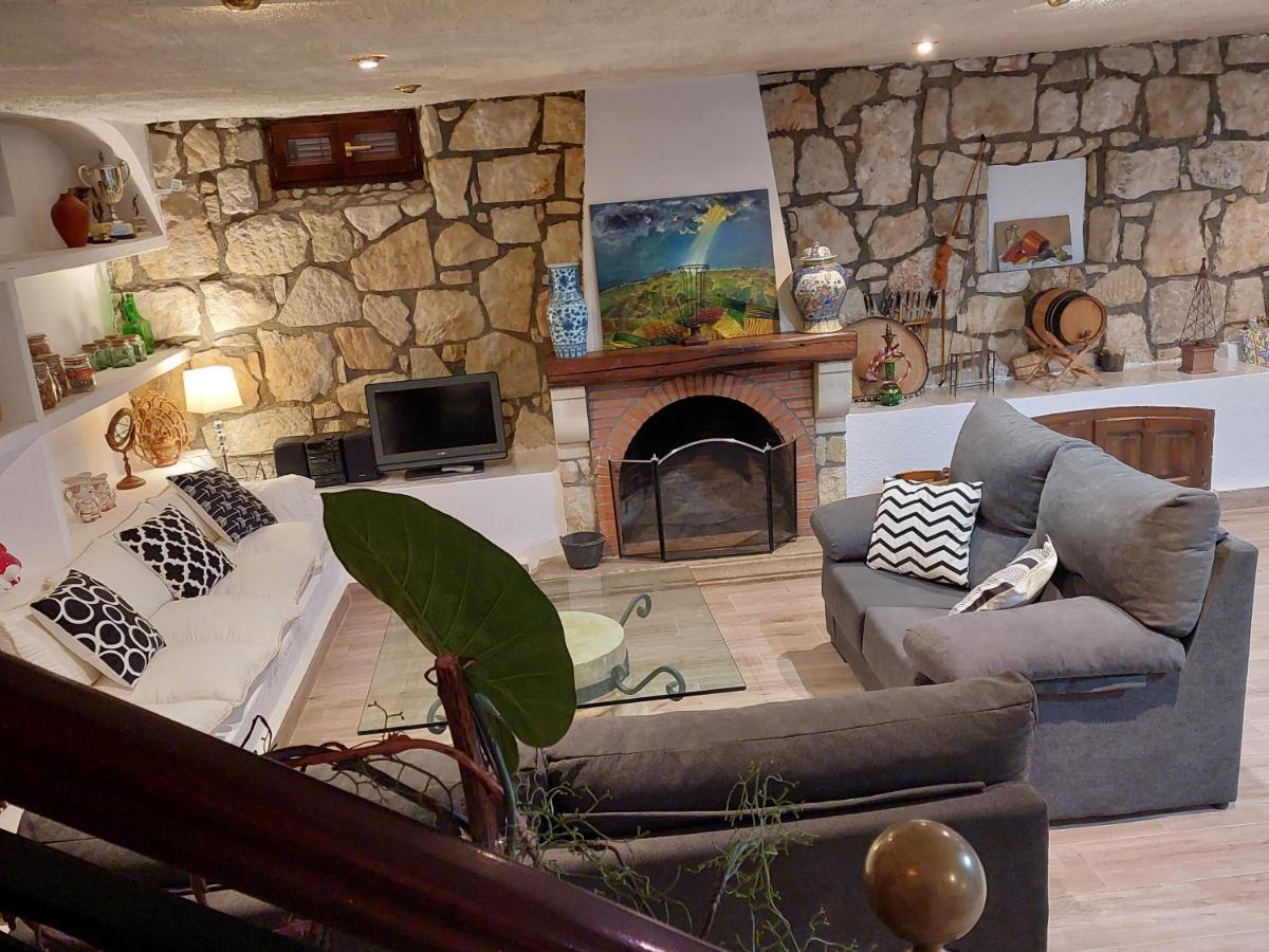 Villa El Campillo à Pelabravo Extérieur photo